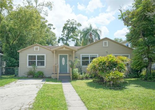 810 W Woodlawn Ave, TAMPA, FL, 33603-5438 | Card Image