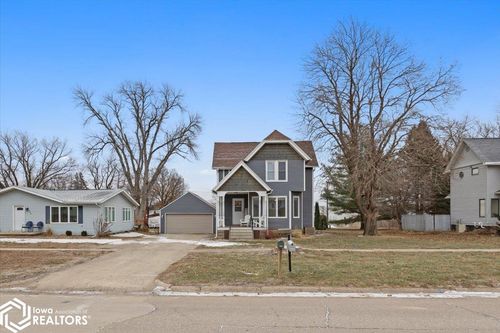 110 S Lubeck St, Holstein, IA, 51025-5122 | Card Image