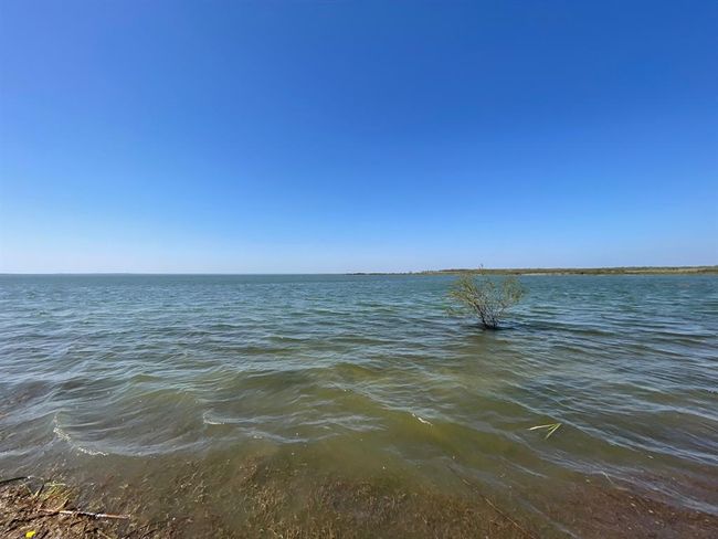 2991 N Highway 83, House other with 3 bedrooms, 2 bathrooms and null parking in Roma TX | Image 42