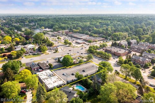 16981 Farmington Road, Livonia, MI, 48154 | Card Image