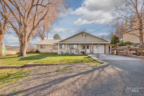 1365 Hwy 95, Weiser, ID, 83672 | Card Image