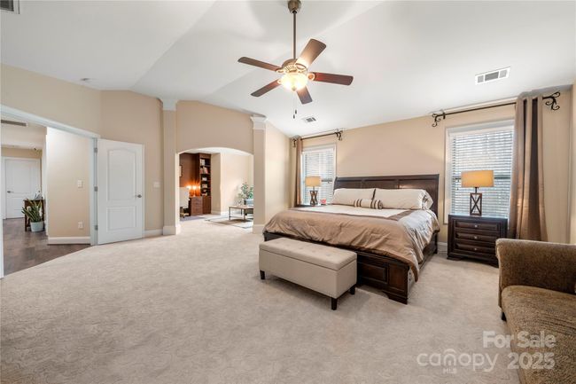 Primary bedroom cont. | Image 29