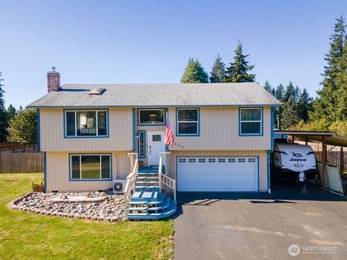 335 Evergreen Ln, Aberdeen, WA, 98520-5753 | Card Image