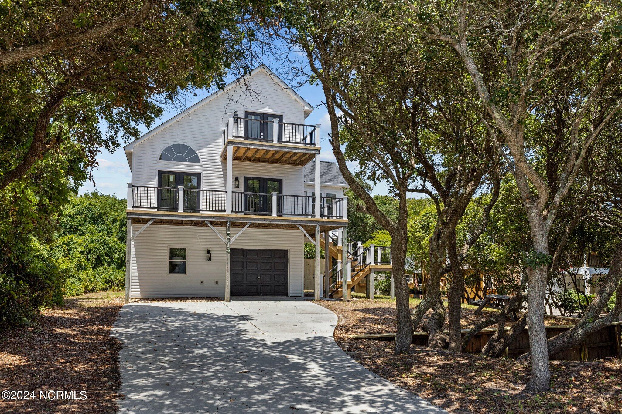 Emerald Dr, Emerald Isle, NC 28594