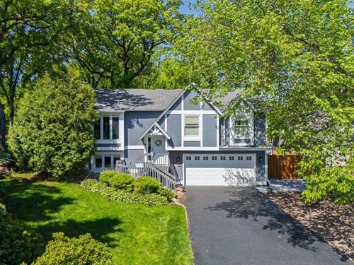 2840 Mayflower Ave, Minnetonka, MN, 55305-3813 | Card Image