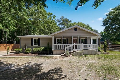 220 Fondern Dr, Hope Mills, NC, 28348-9441 | Card Image