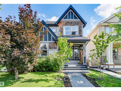 725 Secord Blvd Nw, Edmonton, AB, T5T7A8 | Card Image