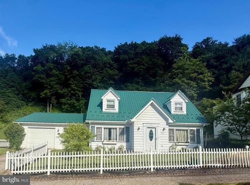 1217 Cameron Ave, TYRONE, PA, 16686-1434 | Card Image
