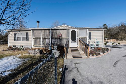 6019 Shirley Pond Rd, Harrison, TN, 37341-9674 | Card Image