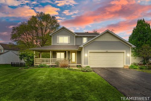 339 Sandy Ct, Holland, MI, 49424-5307 | Card Image