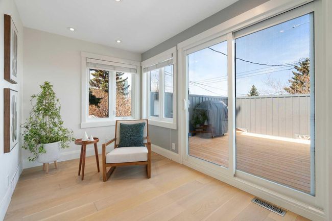 3004 13 Avenue Sw, House other with 5 bedrooms, 4 bathrooms and 5 parking in Calgary AB | Image 17