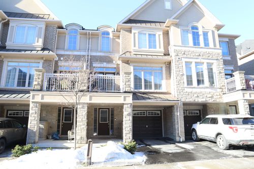 39-2435 Greenwich Dr, Oakville, ON, L6M0S4 | Card Image