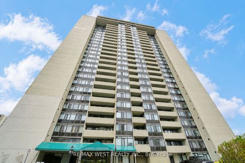 510-3300 Don Mills Rd, North York, ON, M2J4X7 | Card Image