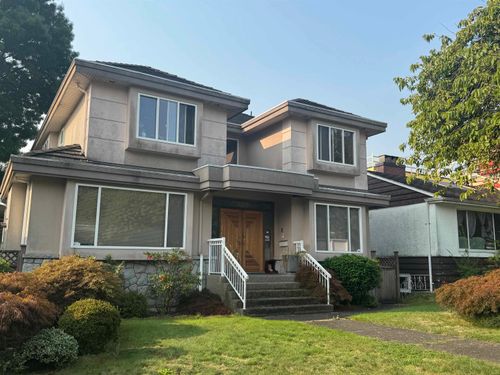 150 W 44th Ave, Vancouver, BC, V5Y2V4 | Card Image