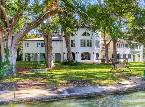 1263 Terminal Loop Rd, Mcqueeney, TX, 78123-3341 | Card Image