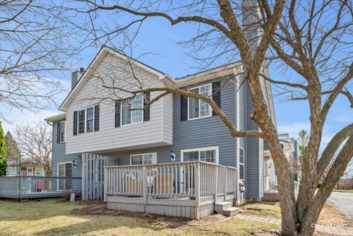 c-208 Maple St, Sugar Grove, IL, 60554-5221 | Card Image