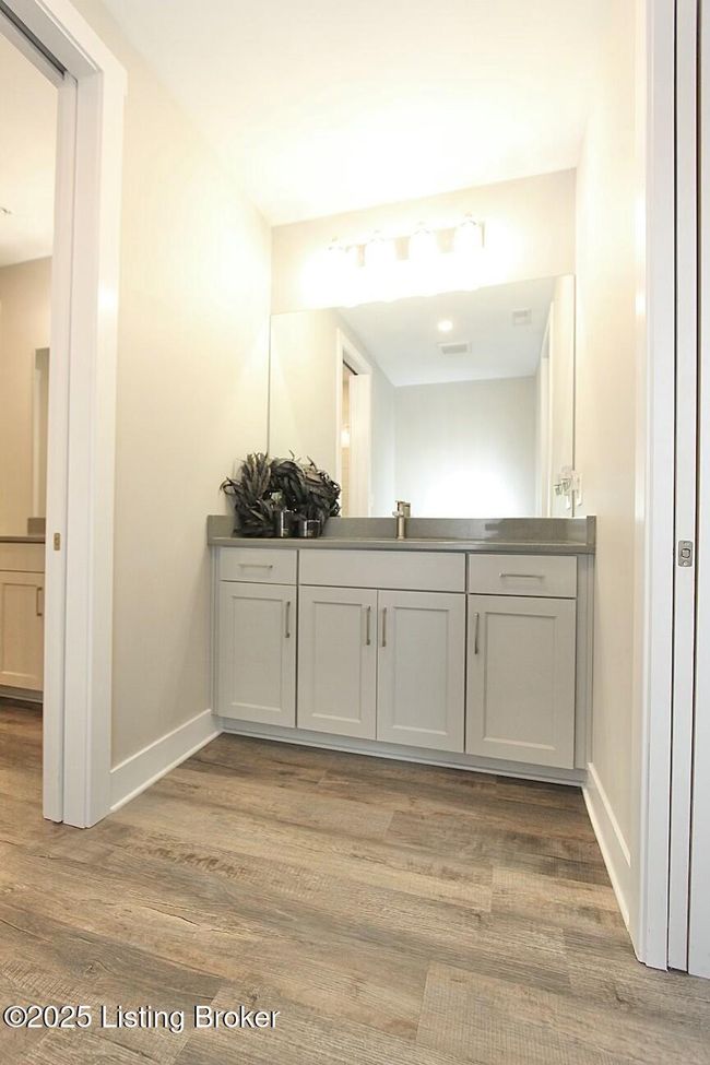 210 - 210 Mulberry St, Condo with 1 bedrooms, 1 bathrooms and null parking in Jeffersonville IN | Image 29