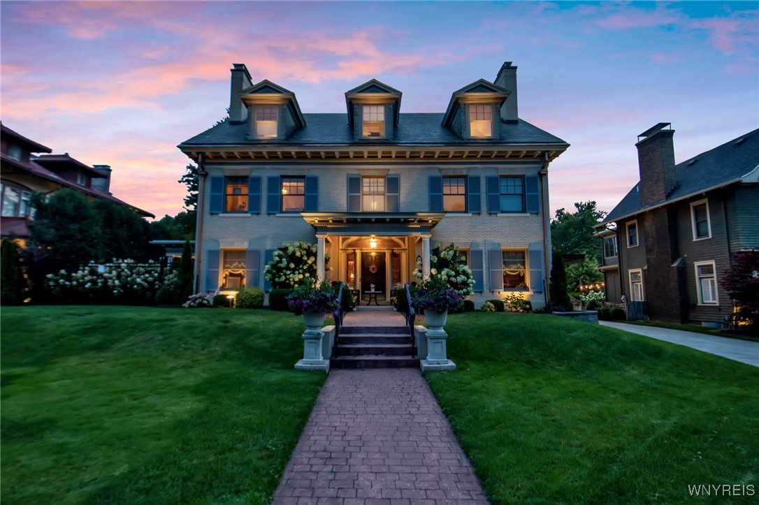 Lincoln Pkwy, Buffalo, NY 14222