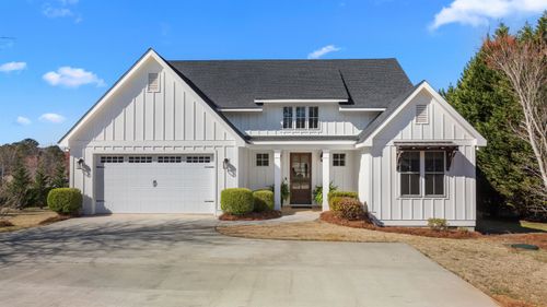 1041 Shoreline Dr, Madison, GA, 30650-2398 | Card Image