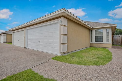 b-6634 Rhine Dr, Corpus Christi, TX, 78412-4841 | Card Image