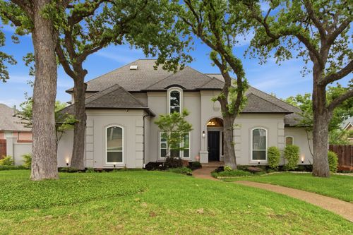 2002 Reynolds Dr, Colleyville, TX, 76034-5787 | Card Image