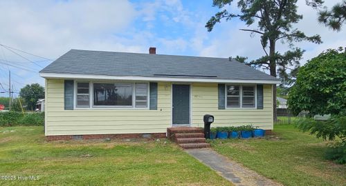 361 Snow Hill St, Ayden, NC, 28513-2168 | Card Image