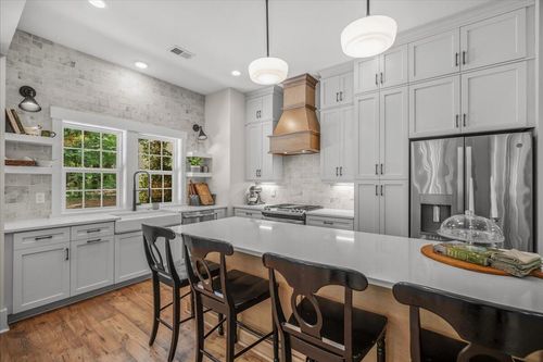 32 Middleton Oaks Rd, Charleston, SC, 29414-7205 | Card Image