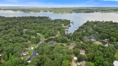 107 Nob Hill Cir, Malakoff, TX, 75148-9325 | Card Image