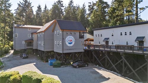 19-1002 Peninsula Rd, Ucluelet, BC, V0R3A0 | Card Image