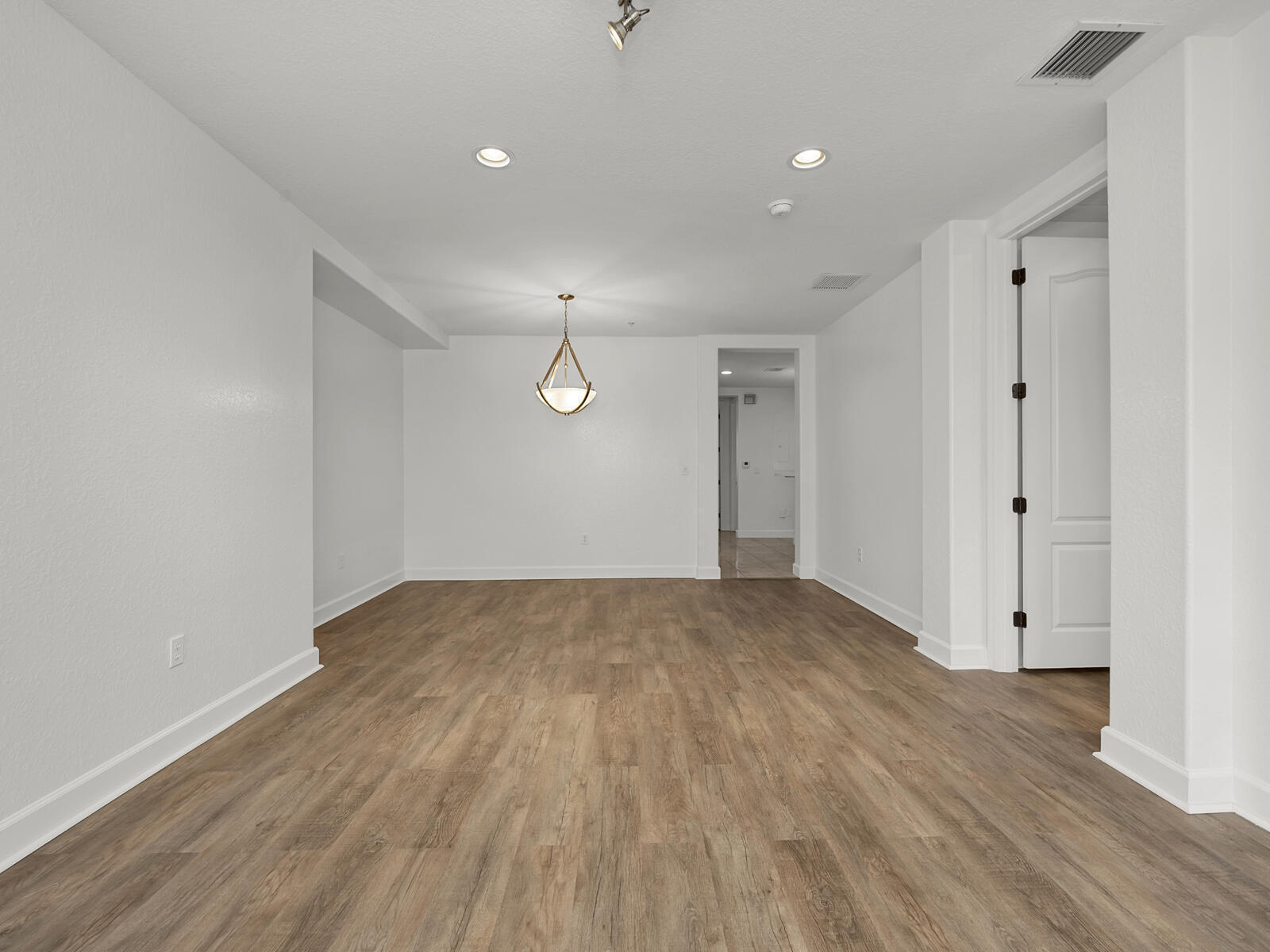 Residential Lease in Pembroke Pines 5