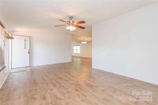 4 Sweet Birch Dr, House other with 3 bedrooms, 2 bathrooms and null parking in Alexander NC | Image 7