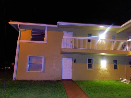 g-877 Twin Lakes Dr, Coral Springs, FL, 33071-5310 | Card Image