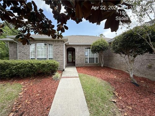 1097 Claire Dr, Slidell, LA, 70461-1366 | Card Image