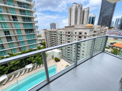 1406-1100 S Miami Ave, Miami, FL, 33130-4164 | Card Image