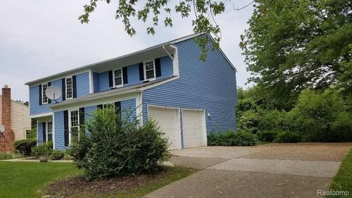 5791 Beauchamp, West Bloomfield, MI, 48322-1475 | Card Image