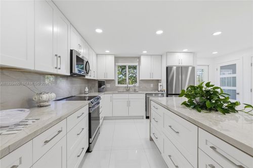 apt-306-250 S Hollybrook Ter, Pembroke Pines, FL, 33025-1275 | Card Image