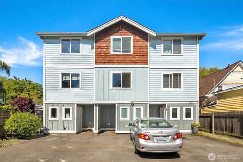 b-737 S Homer St, Seattle, WA, 98108-2609 | Card Image
