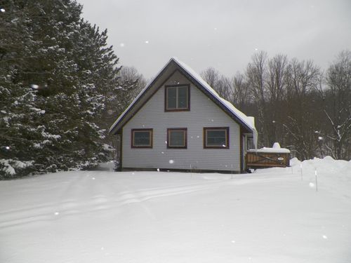 7148 Vail Drive, Cadillac, MI, 49601 | Card Image