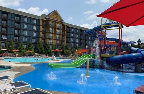 1119-225 Collier Dr, Sevierville, TN, 37862-6911 | Card Image