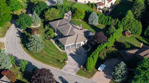 768 Franklinway Cres, London, ON, N6G5C8 | Card Image
