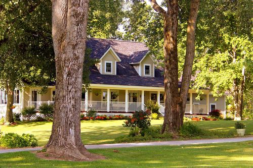 60 Holiday Pt Rd, North Hero, VT, 05474-9523 | Card Image