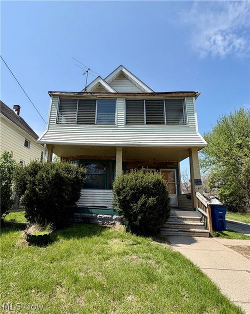 684 E 128th St, Cleveland, OH, 44108-2446 | Card Image