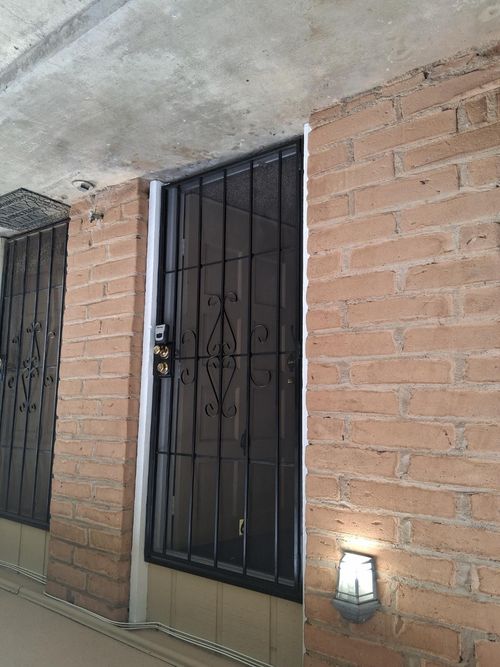 9-4136 N Thesta Street, Fresno, CA, 93726 | Card Image