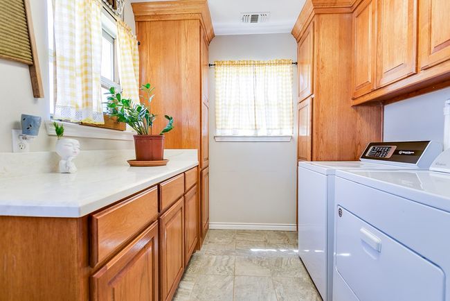 Utility/Laundry Room | Image 26