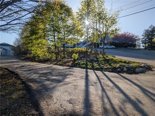 42-444 Woodward Rd, North Providence, RI, 02904-4758 | Card Image