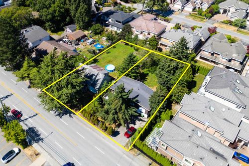 6131 Blundell Rd, Richmond, BC, V7C1H6 | Card Image