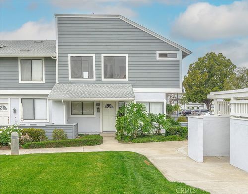 305 Huntington, Irvine, CA, 92620-5729 | Card Image