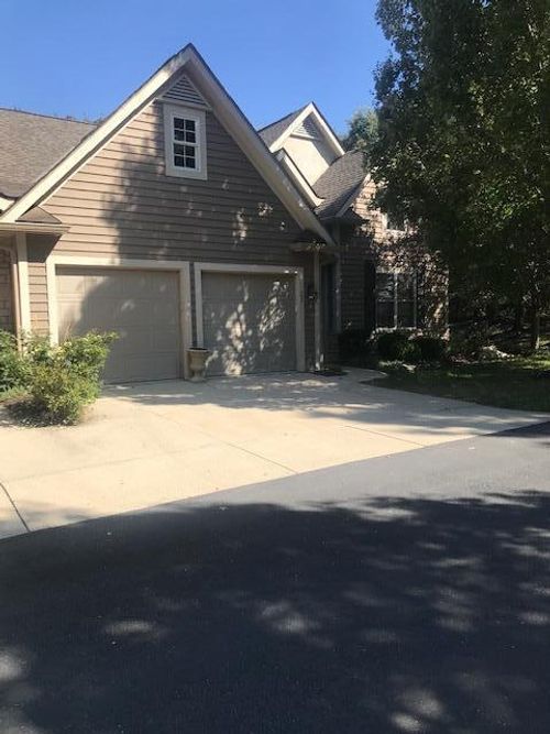 22 Brookehill Dr, Powell, OH, 43065-8134 | Card Image