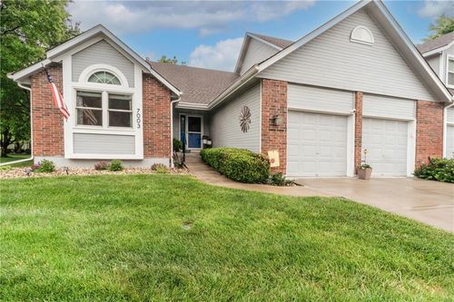 7003 W 156th Ter, Overland Park, KS, 66223-3050 | Card Image