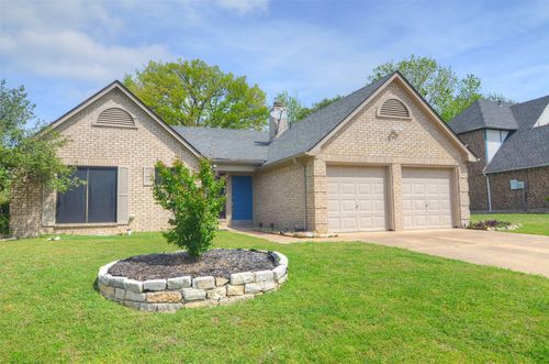 8205 Intrepid Ln, Rowlett, TX, 75089-2515 | Card Image